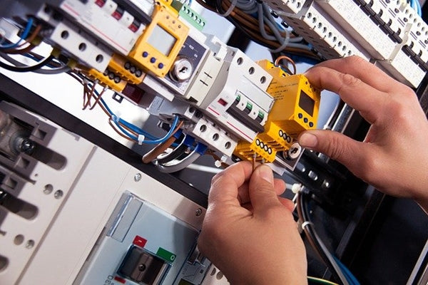 voltage and current